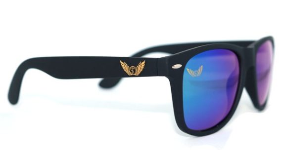 Polarized vs Non Polarized Sunglasses: The Ultimate Guide to Choosing The Right Sunglasses For You